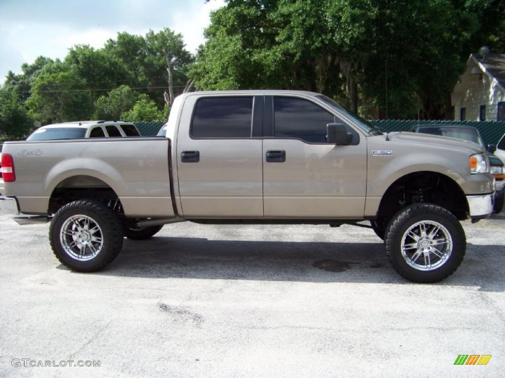 2006 F150 FX4 SuperCrew 4x4 - Arizona Beige Metallic / Tan photo #4