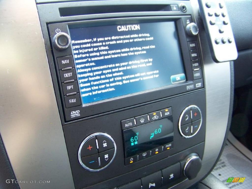 2007 Suburban 1500 Z71 - Black / Ebony photo #9
