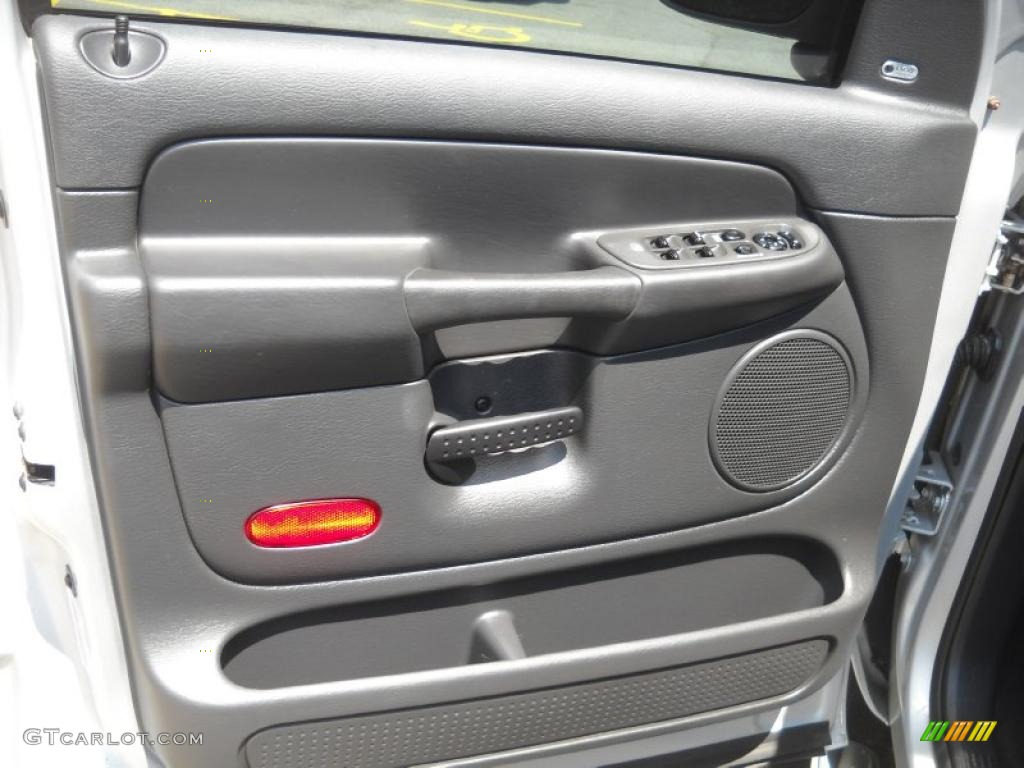 2004 Ram 1500 SLT Sport Quad Cab 4x4 - Bright Silver Metallic / Dark Slate Gray photo #6