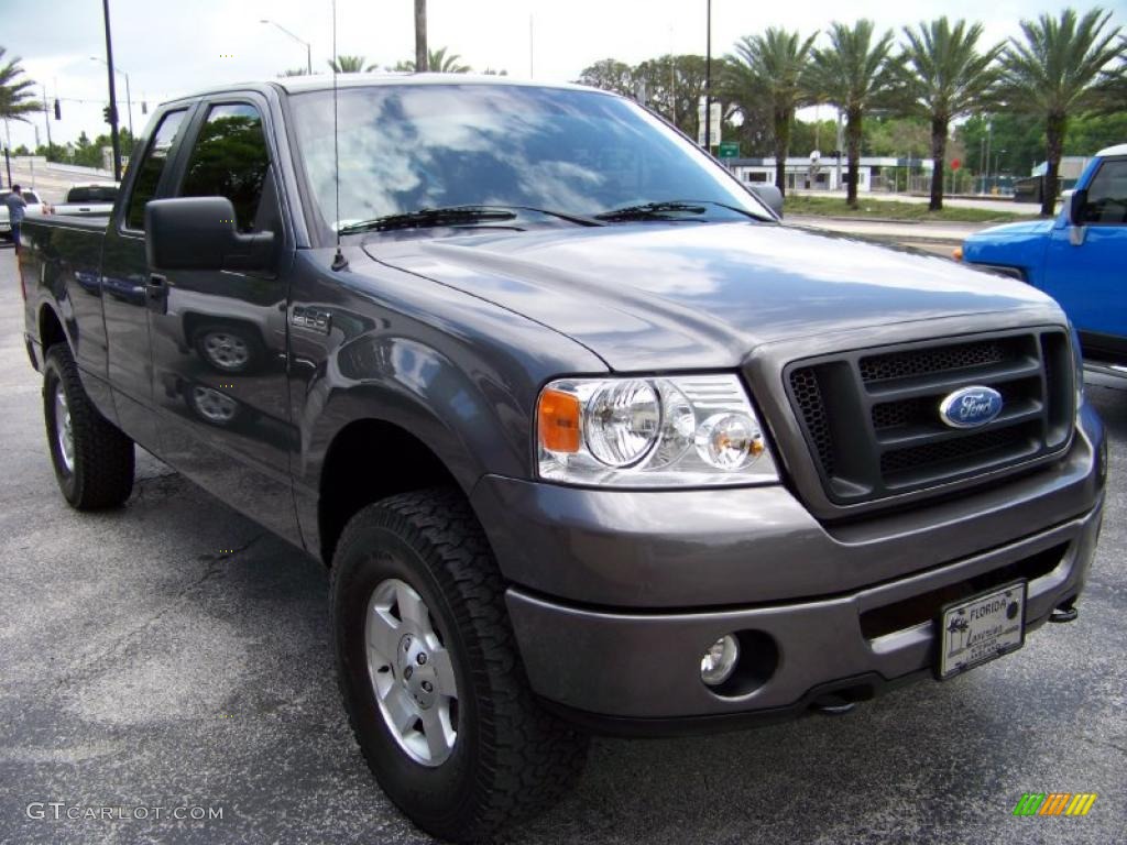 2006 F150 STX SuperCab 4x4 - Dark Shadow Grey Metallic / Medium/Dark Flint photo #3