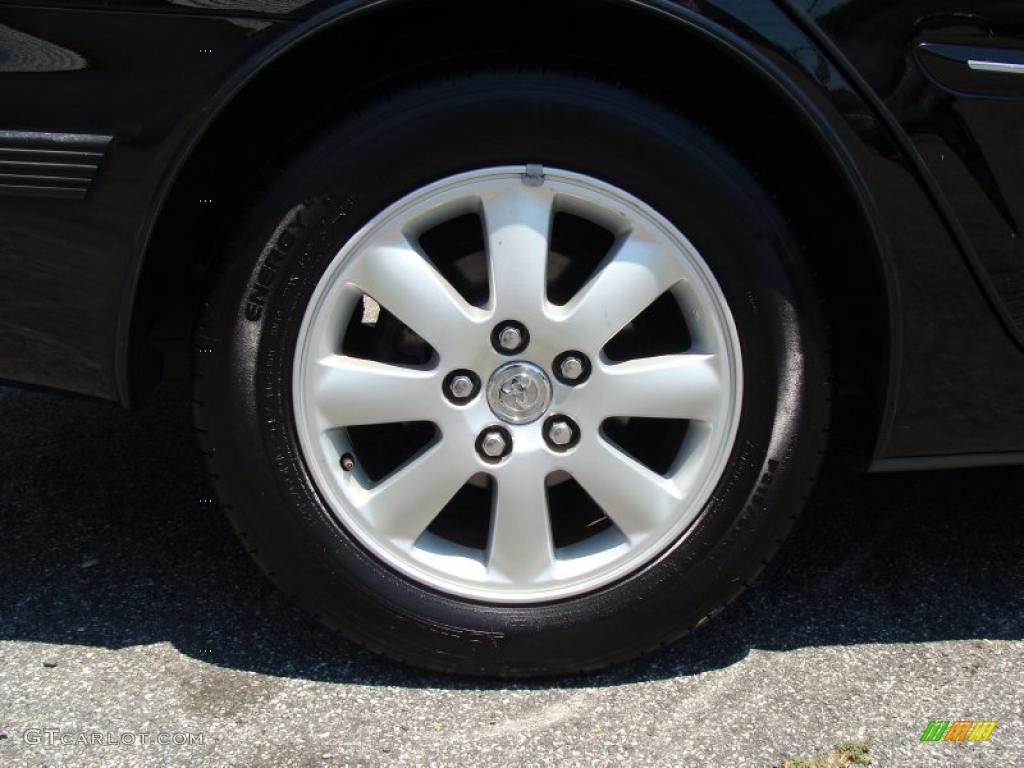 2004 Camry XLE - Black / Taupe photo #9