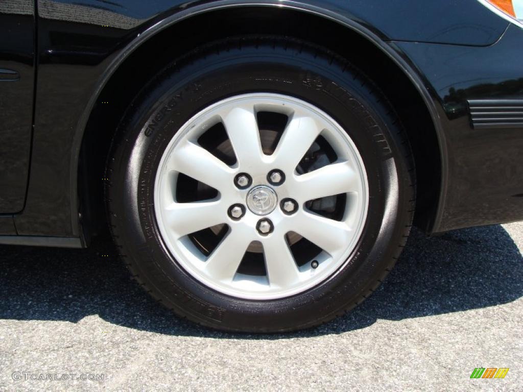 2004 Camry XLE - Black / Taupe photo #10