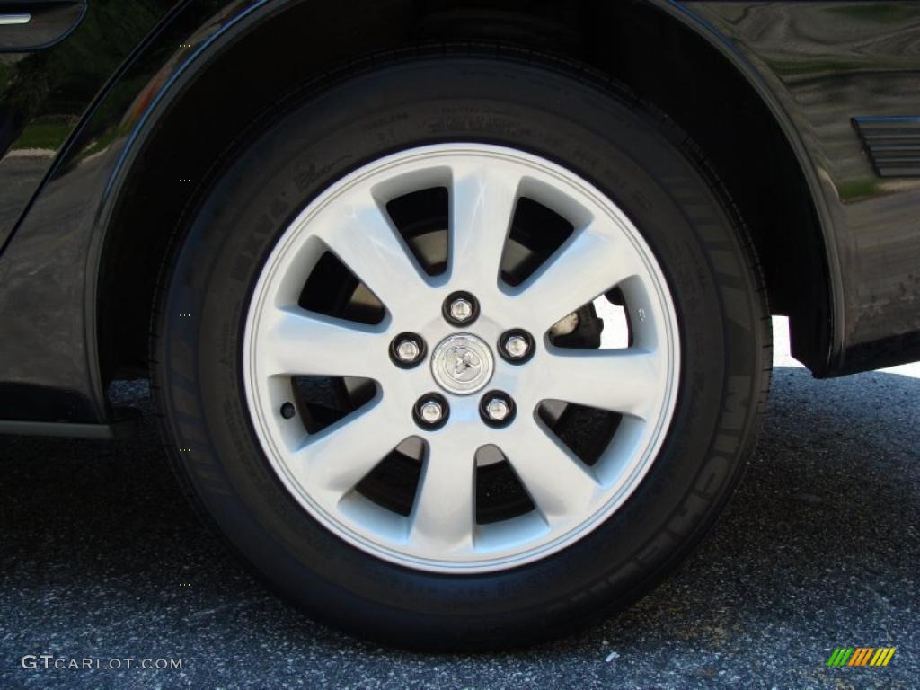 2004 Camry XLE - Black / Taupe photo #12