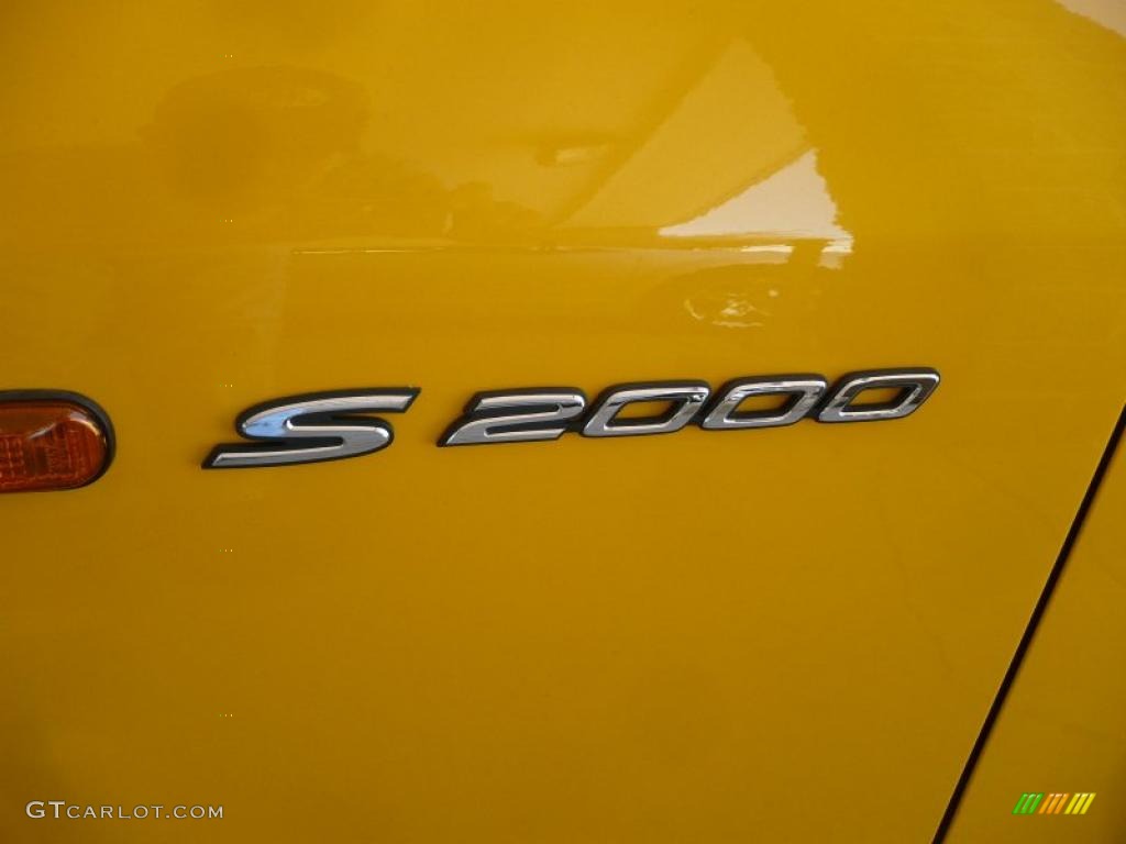 2004 S2000 Roadster - Rio Yellow / Black photo #17