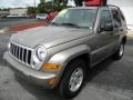 2007 Light Khaki Metallic Jeep Liberty Sport  photo #3