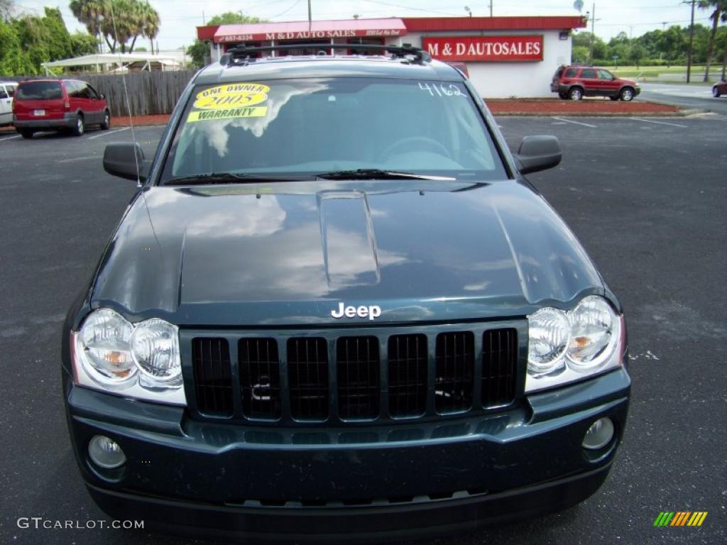 2005 Grand Cherokee Laredo - Deep Beryl Green Pearl / Medium Slate Gray photo #2