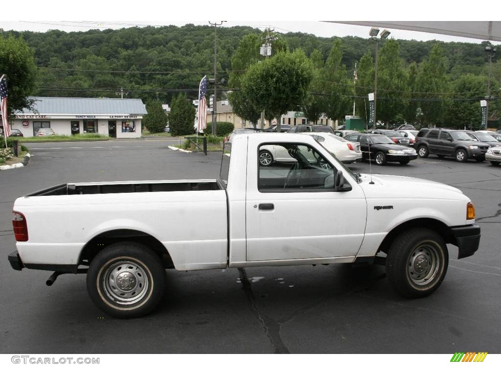 2004 Ranger XL Regular Cab - Oxford White / Flint Gray photo #4