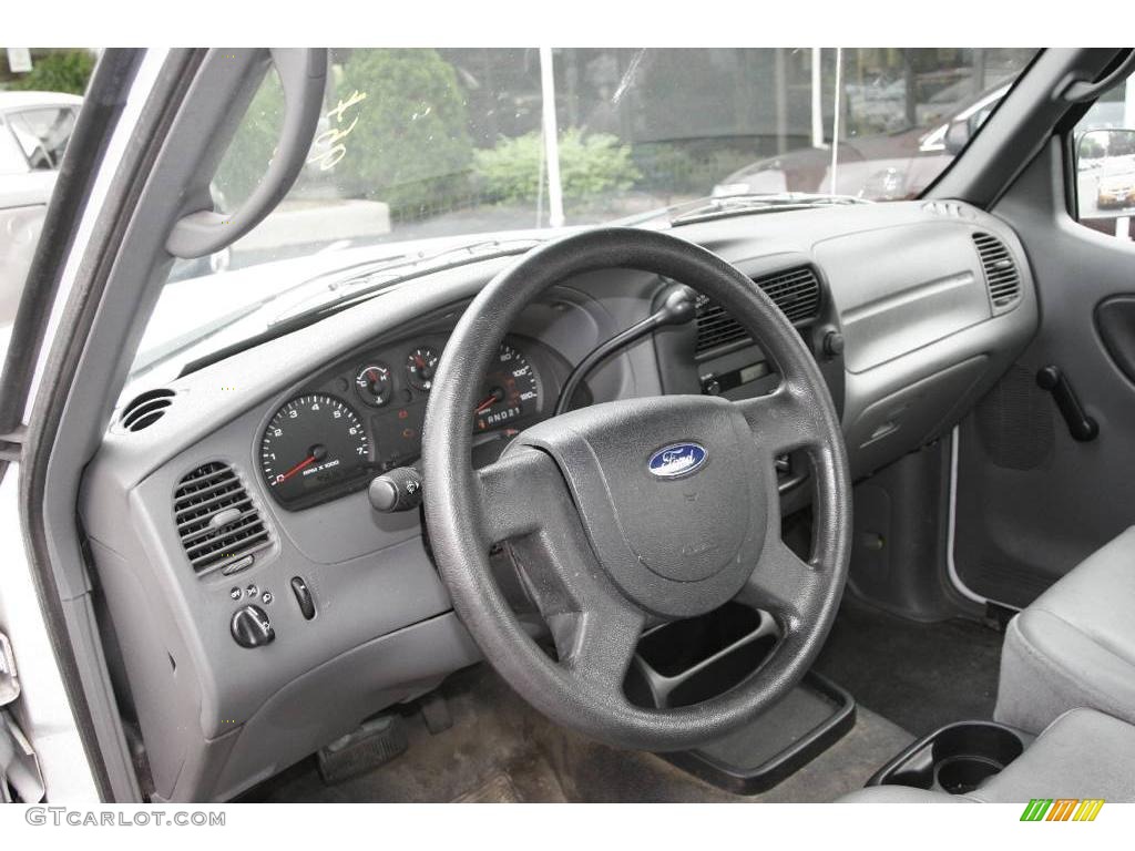 2004 Ranger XL Regular Cab - Oxford White / Flint Gray photo #15