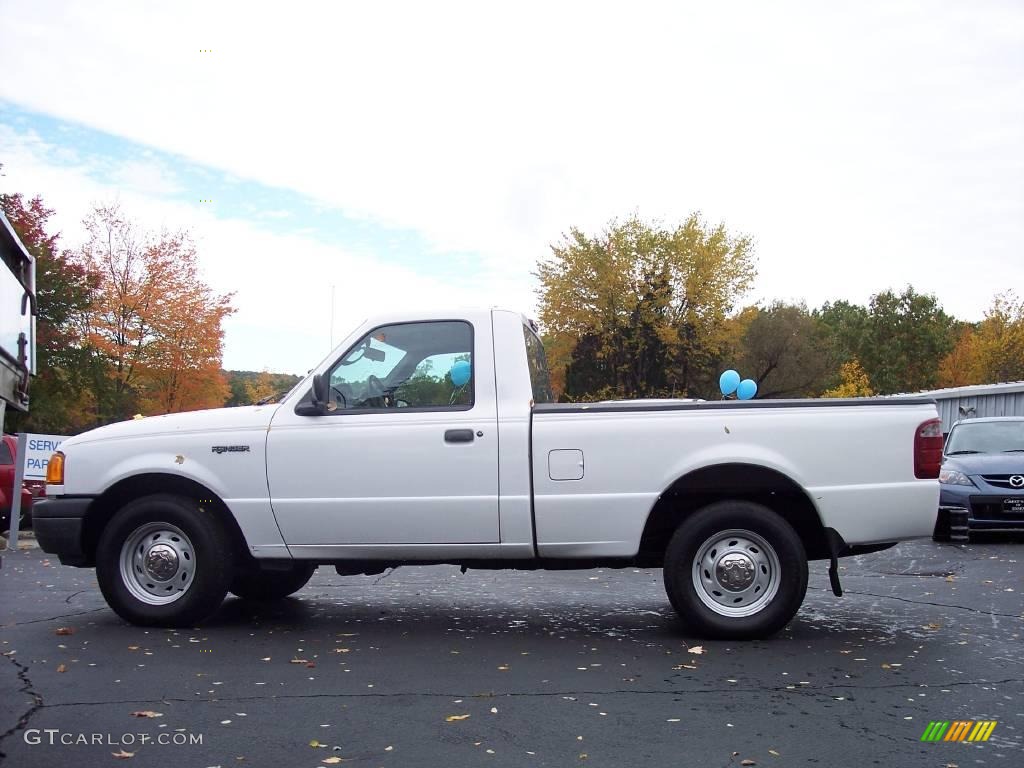 2003 Ranger XL Regular Cab - Oxford White / Dark Graphite photo #2