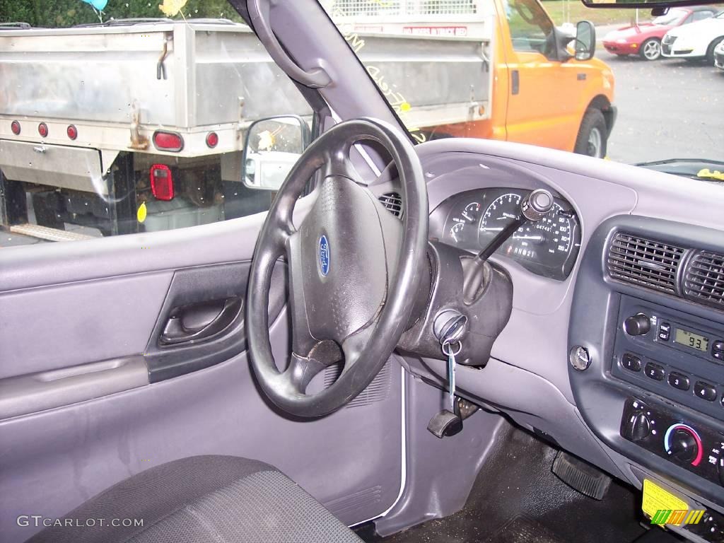 2003 Ranger XL Regular Cab - Oxford White / Dark Graphite photo #11