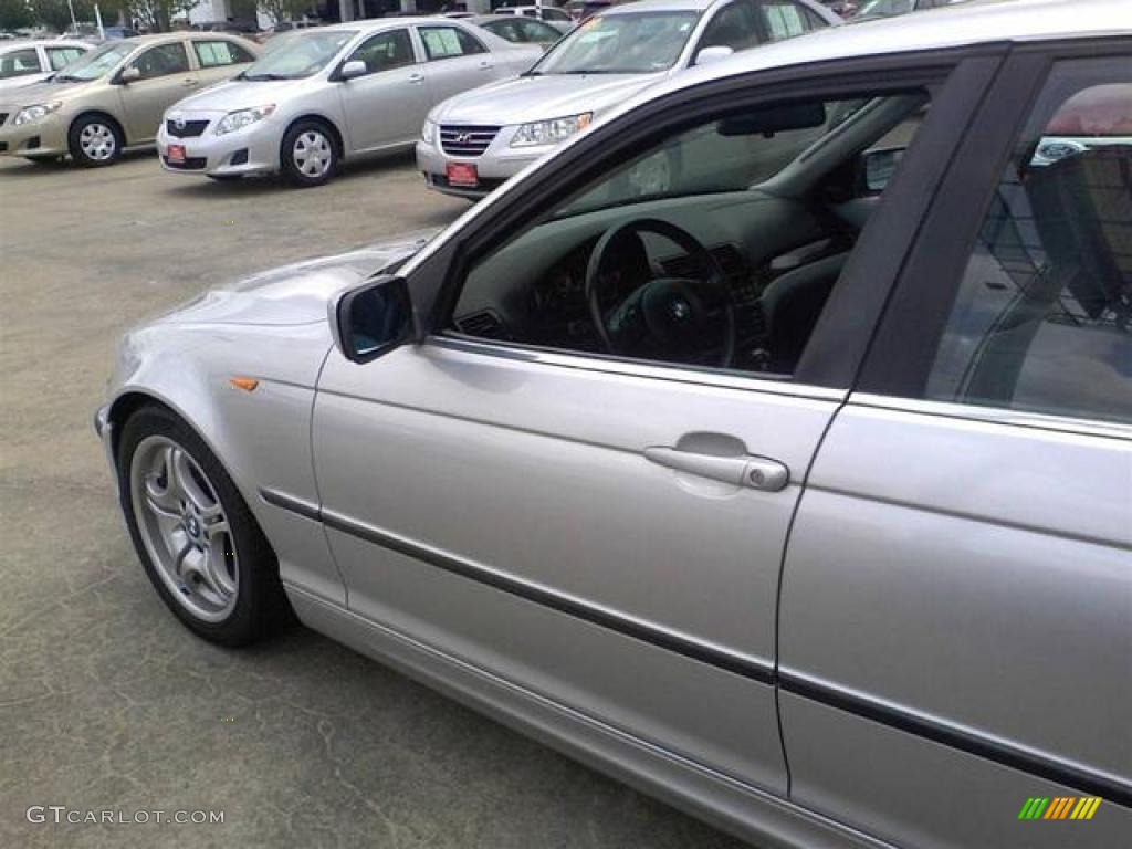 2002 3 Series 330i Sedan - Titanium Silver Metallic / Grey photo #4