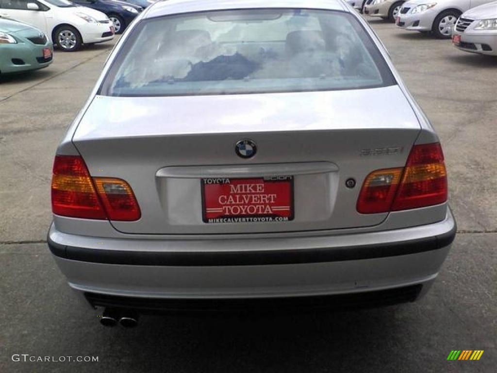 2002 3 Series 330i Sedan - Titanium Silver Metallic / Grey photo #6