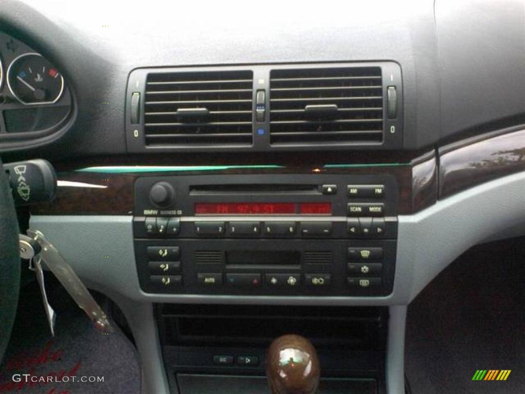 2002 3 Series 330i Sedan - Titanium Silver Metallic / Grey photo #25