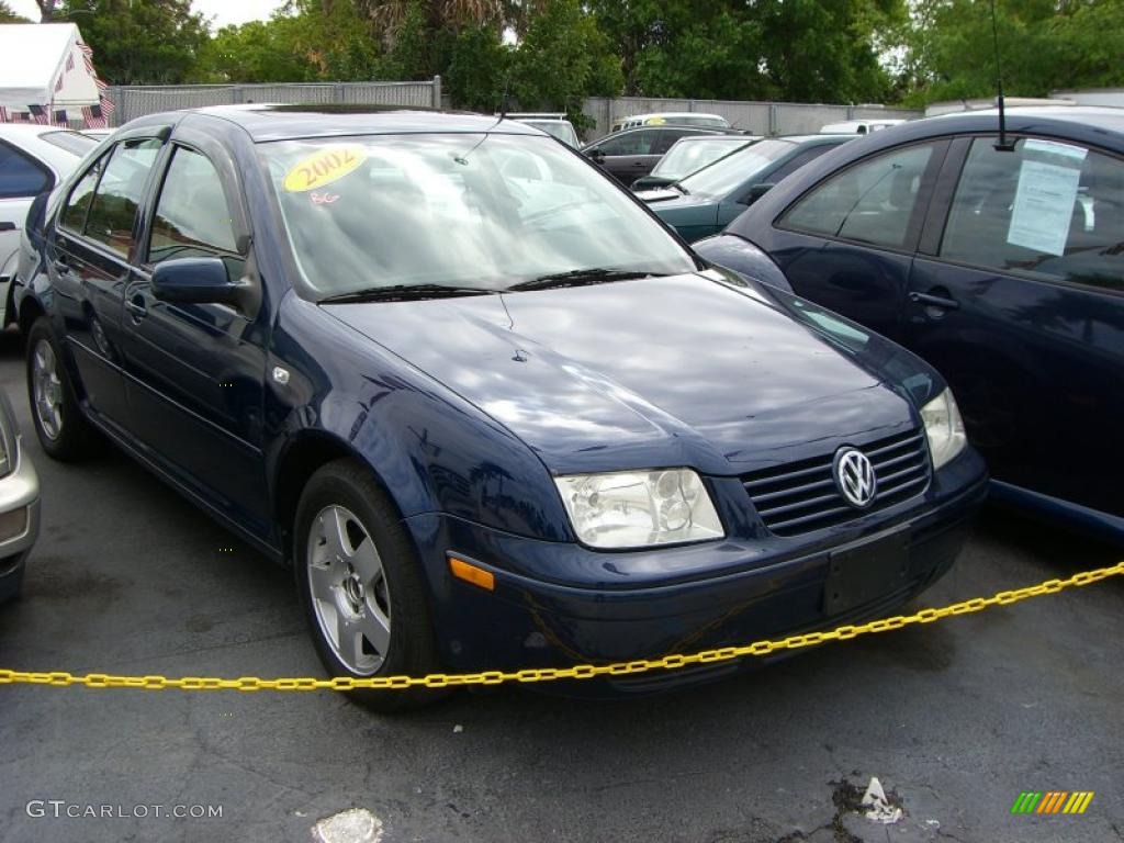 2002 Jetta GLS 1.8T Sedan - Galactic Blue Pearl / Black photo #1