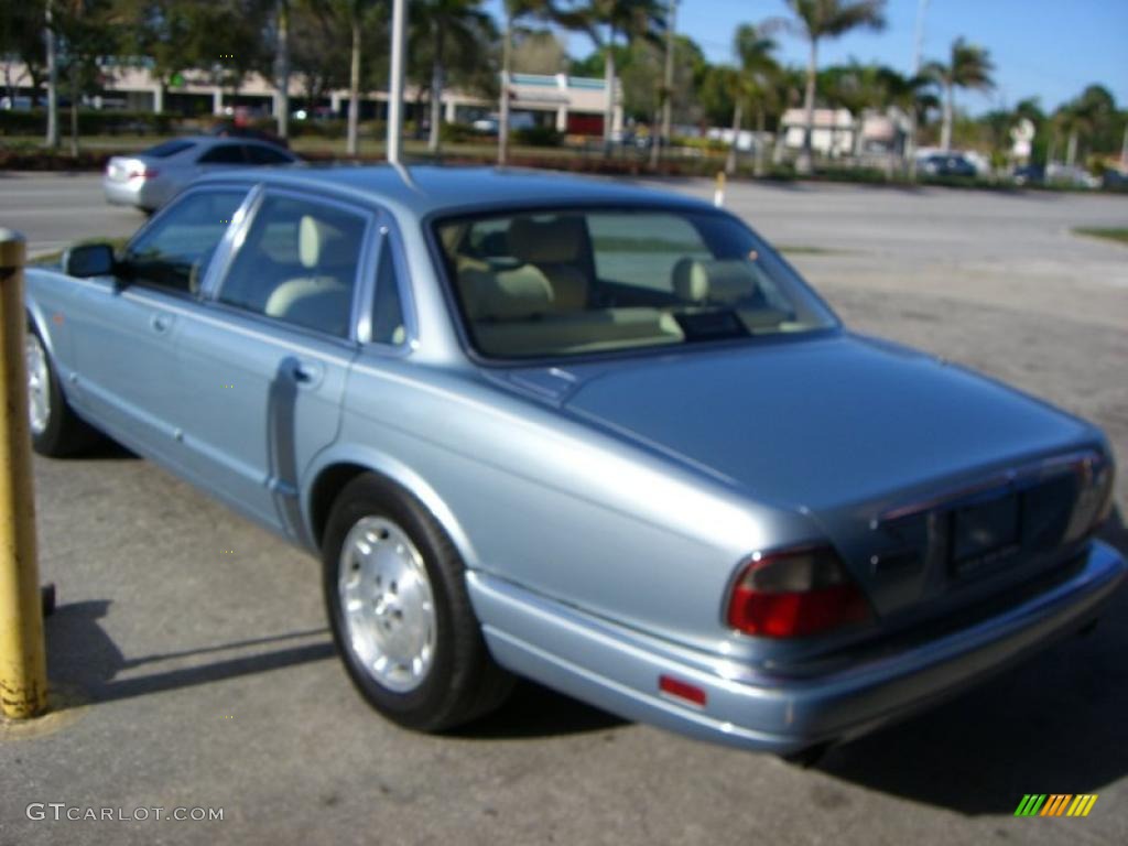 1997 XJ XJ6 - Ice Blue Metallic / Ivory photo #6