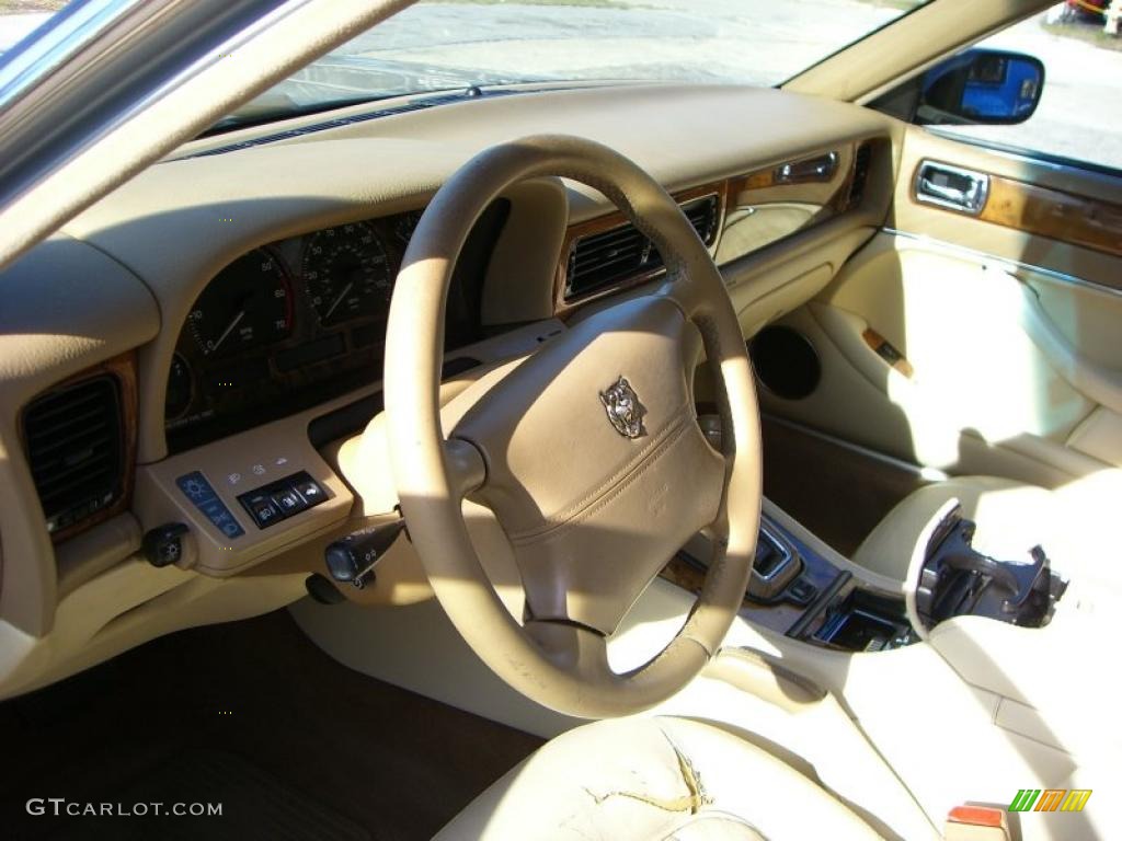 1997 XJ XJ6 - Ice Blue Metallic / Ivory photo #9