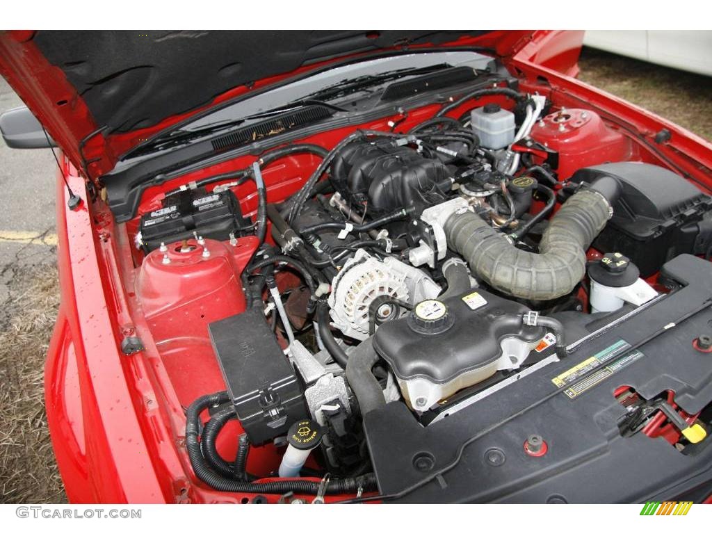 2006 Mustang V6 Deluxe Coupe - Torch Red / Dark Charcoal photo #18