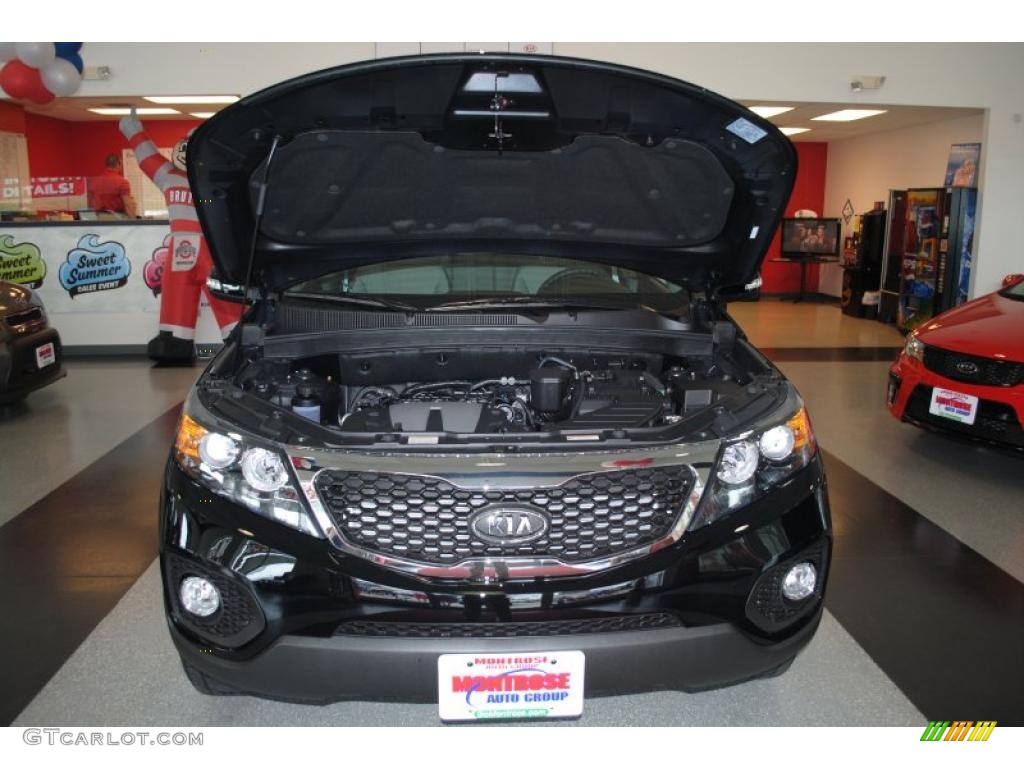 2011 Sorento LX V6 AWD - Ebony Black / Gray photo #22