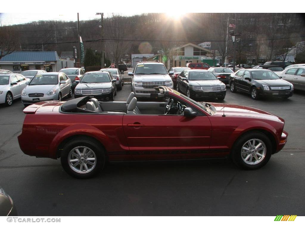 2007 Mustang V6 Premium Convertible - Redfire Metallic / Light Graphite photo #4