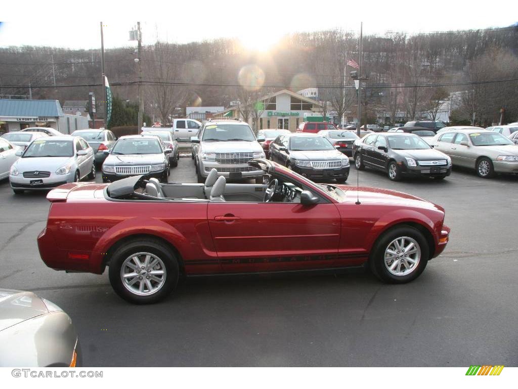 2007 Mustang V6 Premium Convertible - Redfire Metallic / Light Graphite photo #5