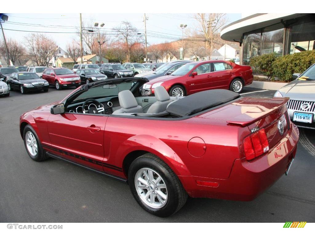 2007 Mustang V6 Premium Convertible - Redfire Metallic / Light Graphite photo #9