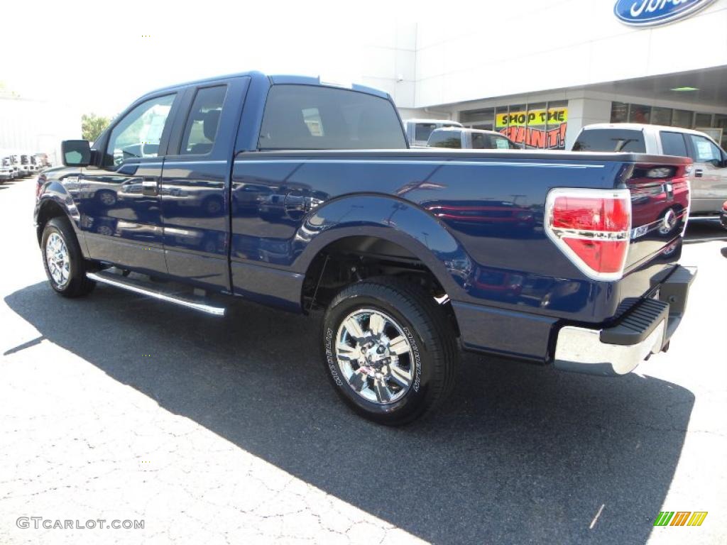 2010 F150 XLT SuperCab - Dark Blue Pearl Metallic / Medium Stone photo #24
