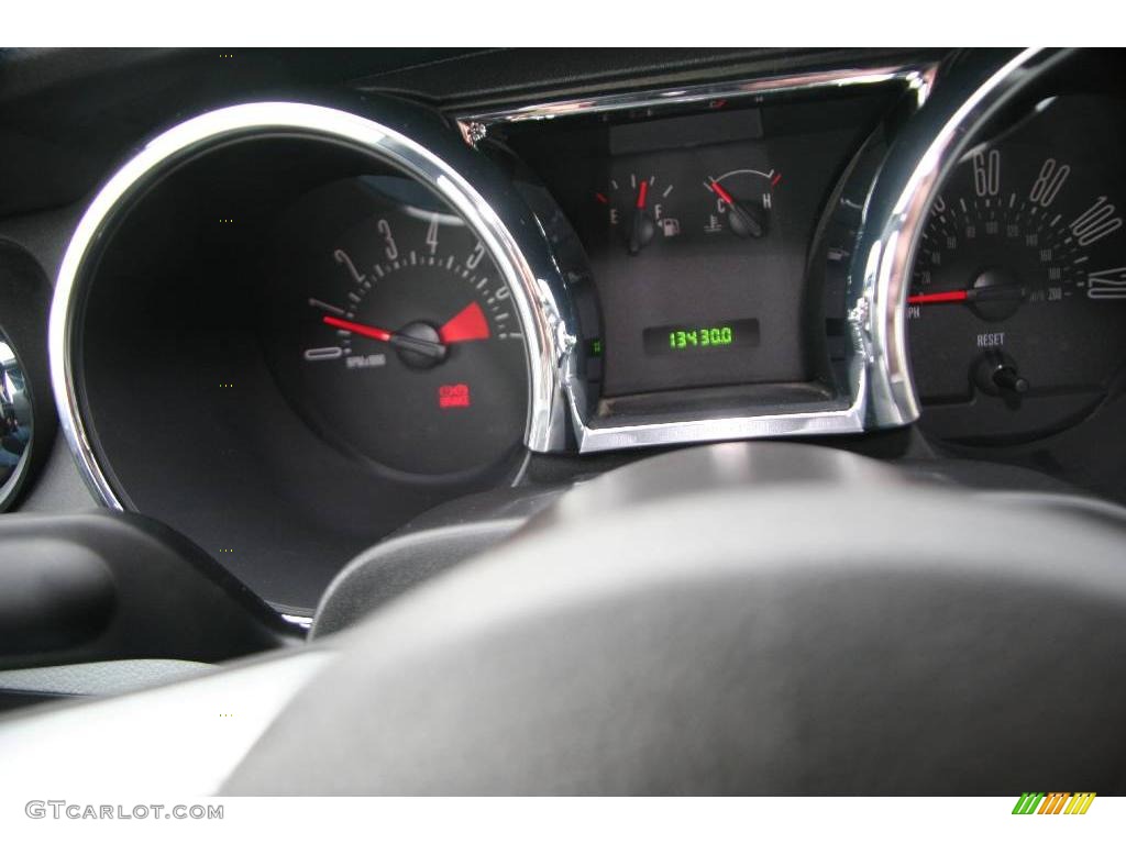 2007 Mustang V6 Premium Convertible - Redfire Metallic / Light Graphite photo #20