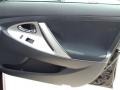 Black - Camry SE Photo No. 8