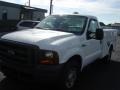 Oxford White - F250 Super Duty XL Regular Cab Chassis Utility Photo No. 2