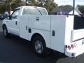 Oxford White - F250 Super Duty XL Regular Cab Chassis Utility Photo No. 4