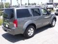 Storm Grey Metallic - Pathfinder S Photo No. 7