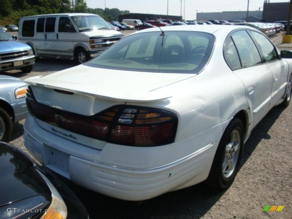 2000 Bonneville SE - Arctic White / Camel photo #2