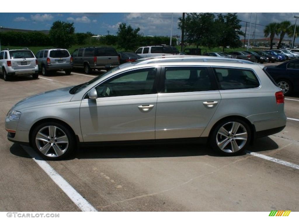 2010 Passat Komfort Wagon - White Gold Metallic / Cornsilk Beige photo #4