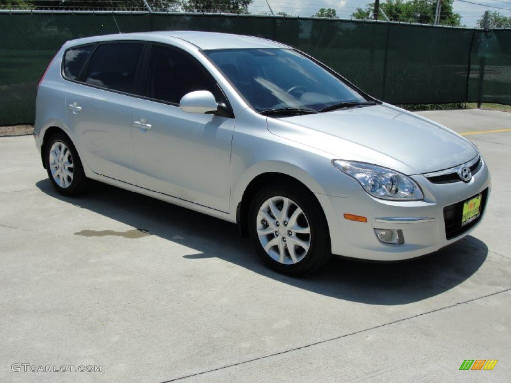 2009 Elantra Touring - Quicksilver / Black photo #1