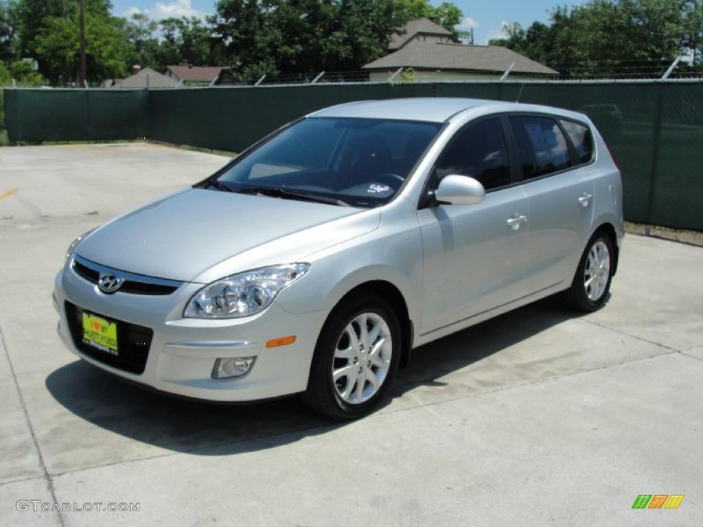 2009 Elantra Touring - Quicksilver / Black photo #7
