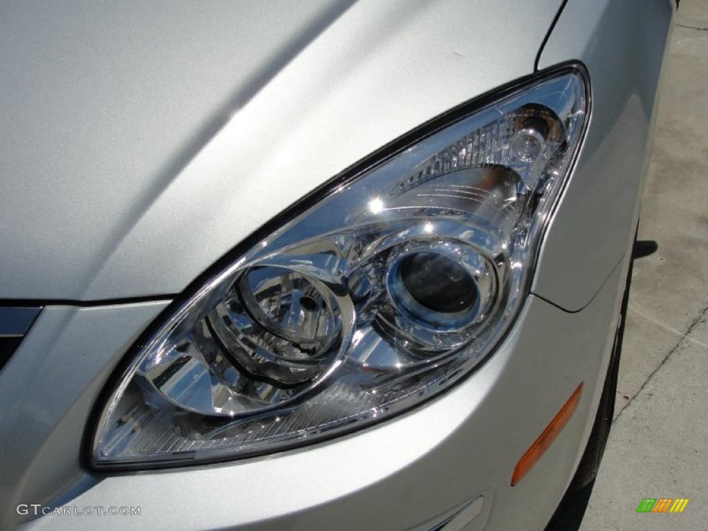 2009 Elantra Touring - Quicksilver / Black photo #10