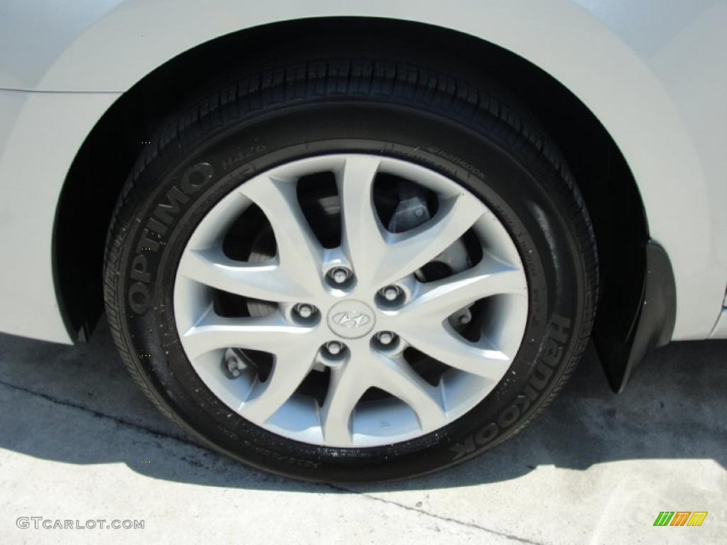 2009 Elantra Touring - Quicksilver / Black photo #14