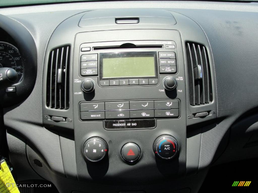 2009 Elantra Touring - Quicksilver / Black photo #39