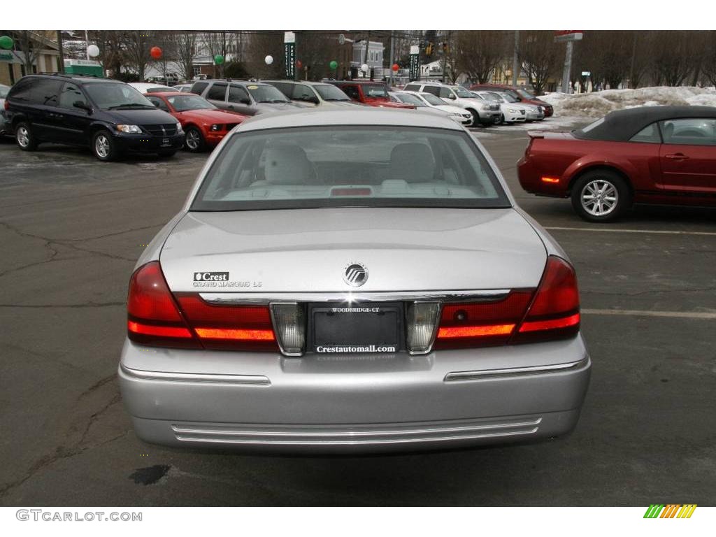 2004 Grand Marquis LS - Silver Birch Metallic / Light Flint photo #6