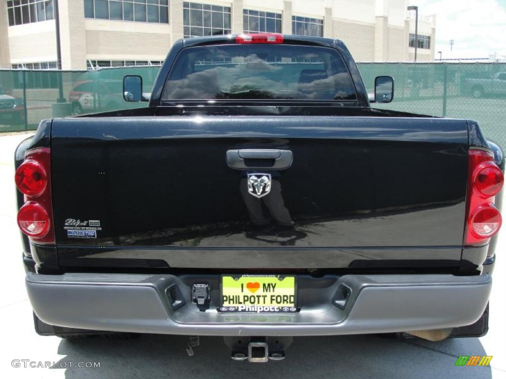 2008 Ram 3500 ST Regular Cab Dually - Brilliant Black Crystal Pearl / Medium Slate Gray photo #4