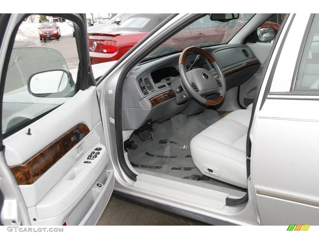 2004 Grand Marquis LS - Silver Birch Metallic / Light Flint photo #10
