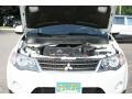 Diamond White Pearl - Outlander LS 4WD Photo No. 5