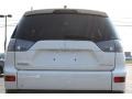 Diamond White Pearl - Outlander LS 4WD Photo No. 8
