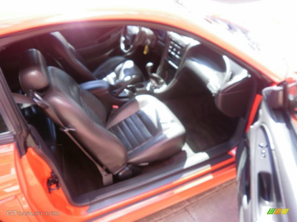 2000 Mustang GT Coupe - Performance Red / Dark Charcoal photo #11