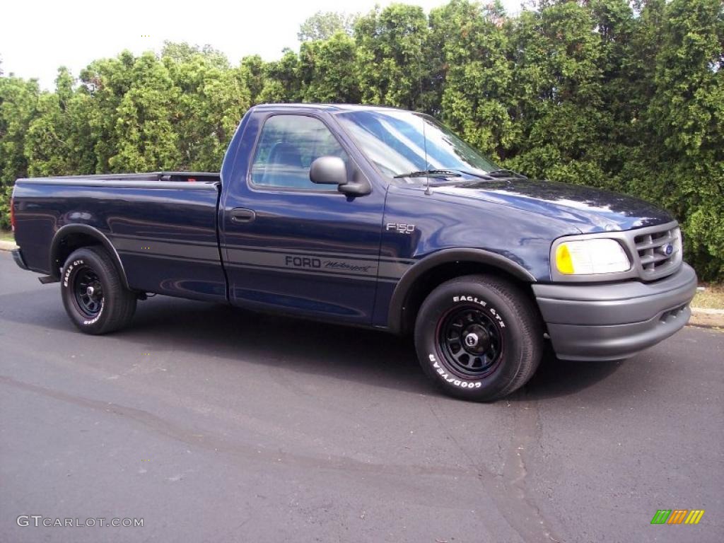 2002 F150 XL Regular Cab - True Blue Metallic / Medium Graphite photo #5