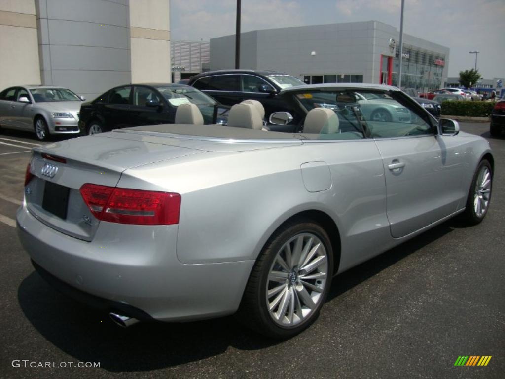 2010 A5 2.0T quattro Cabriolet - Ice Silver Metallic / Light Gray photo #8