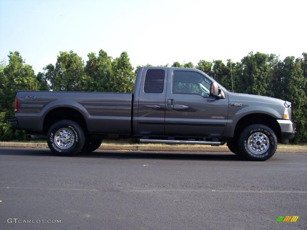 2004 F250 Super Duty XLT SuperCab 4x4 - Dark Shadow Grey Metallic / Medium Flint photo #10