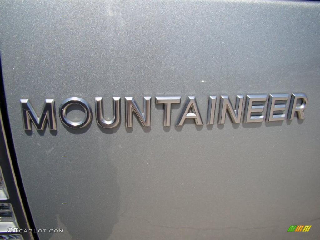2006 Mountaineer Luxury AWD - Silver Birch Metallic / Charcoal Black photo #45