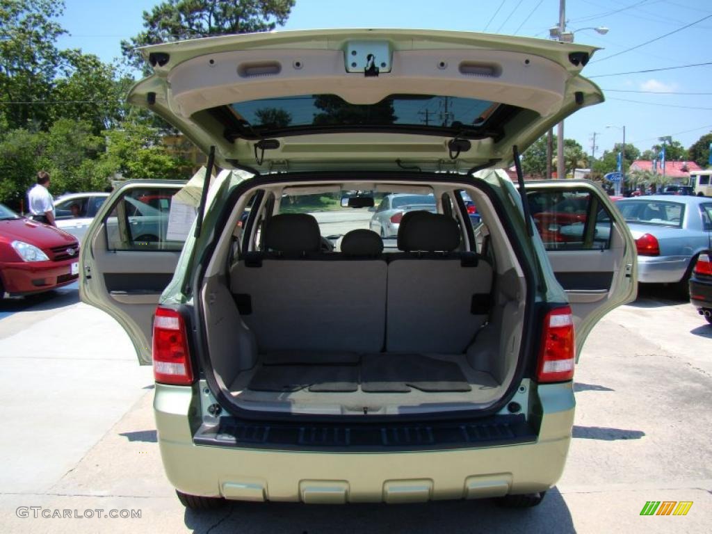2009 Escape Hybrid 4WD - Kiwi Green Metallic / Stone photo #14