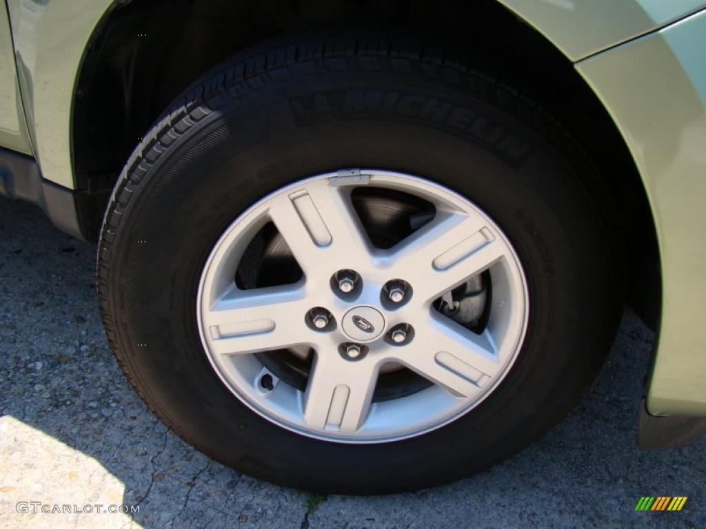 2009 Escape Hybrid 4WD - Kiwi Green Metallic / Stone photo #32